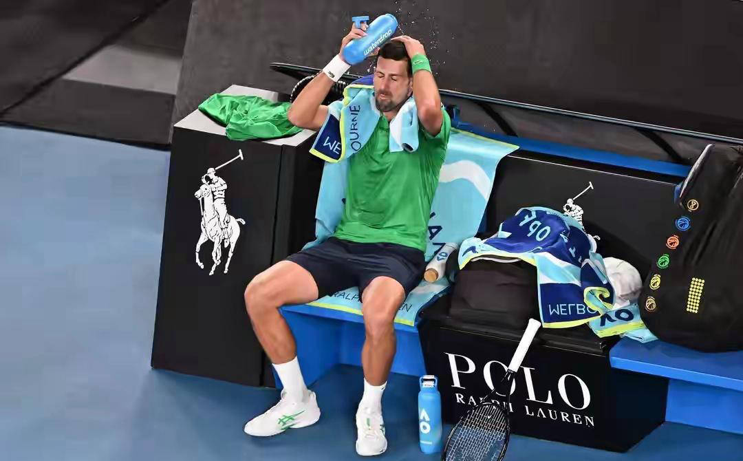 开云体育-德约科维奇连续二十场比赛得分超过突破纪录，湖人挑战极限！的简单介绍