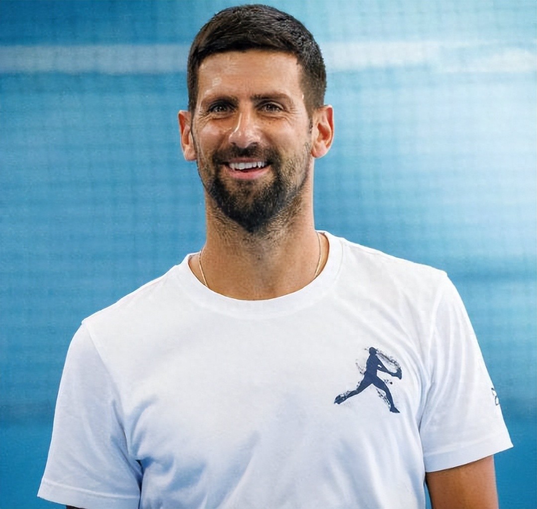 Kaiyun-关于德约科维奇回归赛场，势不可挡首场状态亮眼，TES观众沸腾！的信息